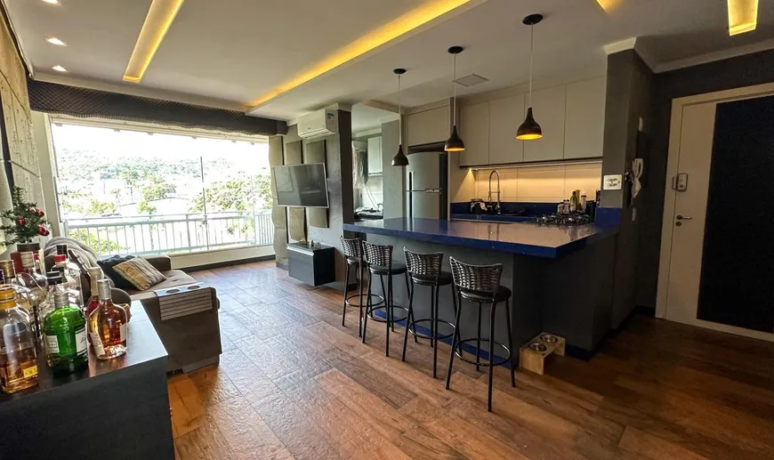 Foto 1 de Apartamento com 2 Quartos à venda, 76m² em Bom Retiro, Joinville