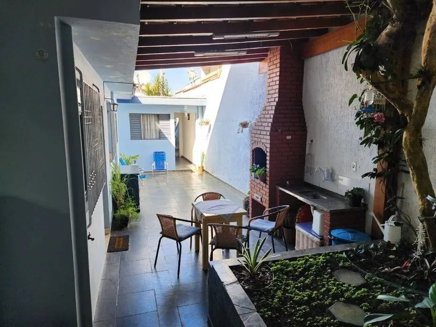 Foto 1 de Casa com 3 Quartos à venda, 159m² em Vila Tibirica, Santo André