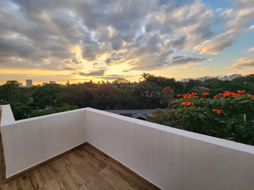 Foto 1 de Apartamento com 3 Quartos à venda, 188m² em Jardim Paulista, São Paulo