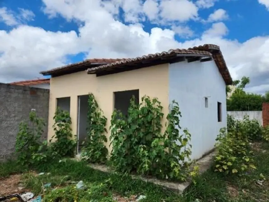 Foto 1 de Casa com 2 Quartos à venda, 41m² em Centro, Itaberaba