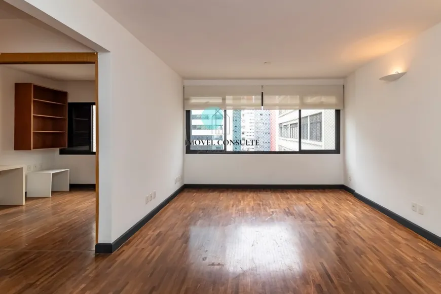 Foto 1 de Apartamento com 2 Quartos para venda ou aluguel, 110m² em Cerqueira César, São Paulo