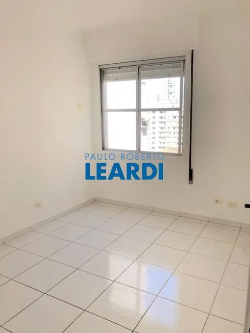 Foto 1 de Apartamento com 1 Quarto à venda, 51m² em Embaré, Santos