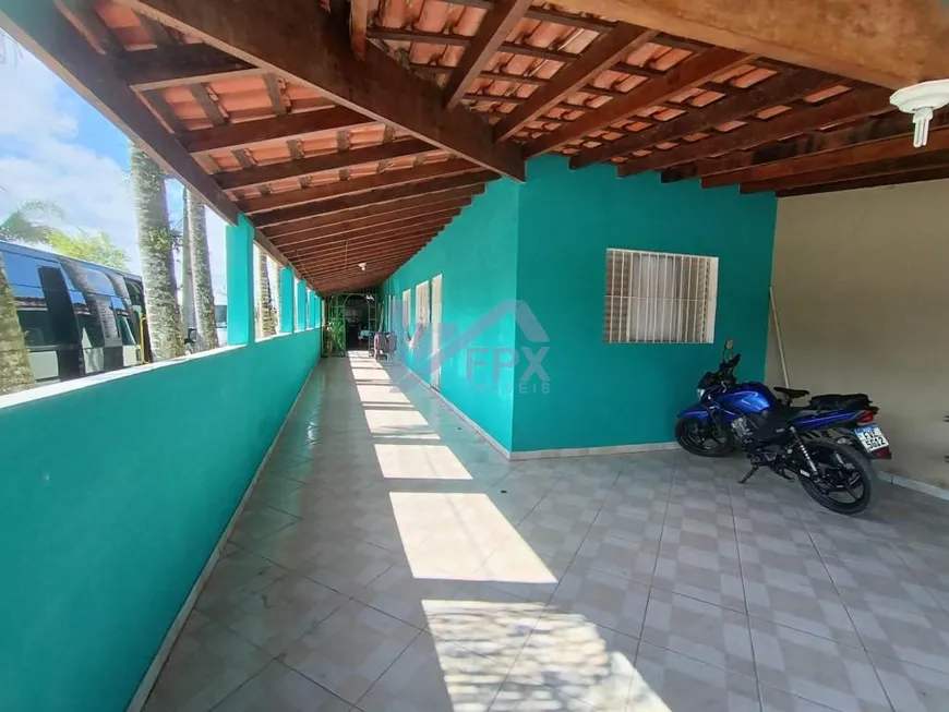 Foto 1 de Casa com 2 Quartos à venda, 80m² em Balneário Gaivota, Itanhaém