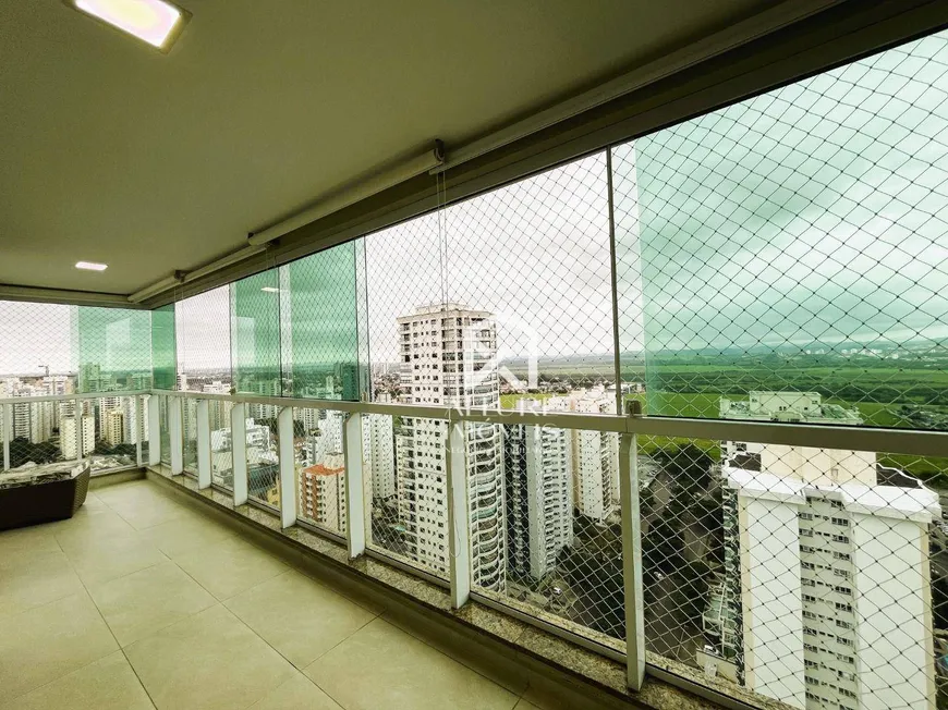 Foto 1 de Apartamento com 4 Quartos à venda, 194m² em Jardim Aquarius, São José dos Campos