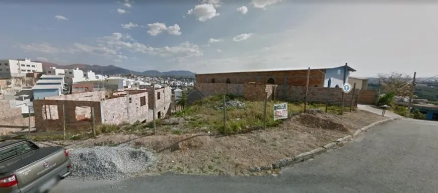 Foto 1 de Lote/Terreno à venda, 370m² em Masterville, Sarzedo