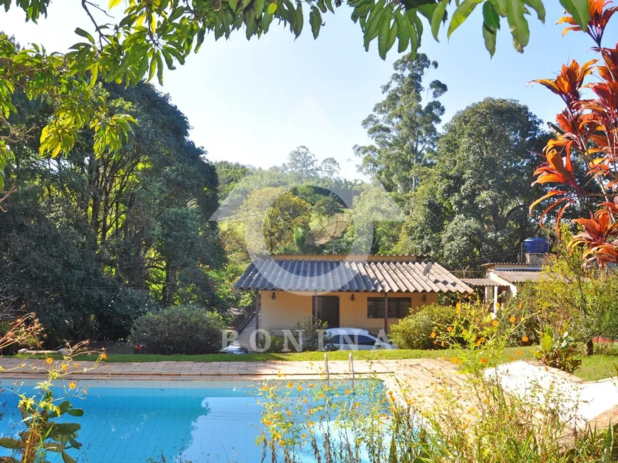 Foto 1 de Fazenda/Sítio com 3 Quartos à venda, 300m² em Encosta do Sol, Itatiba