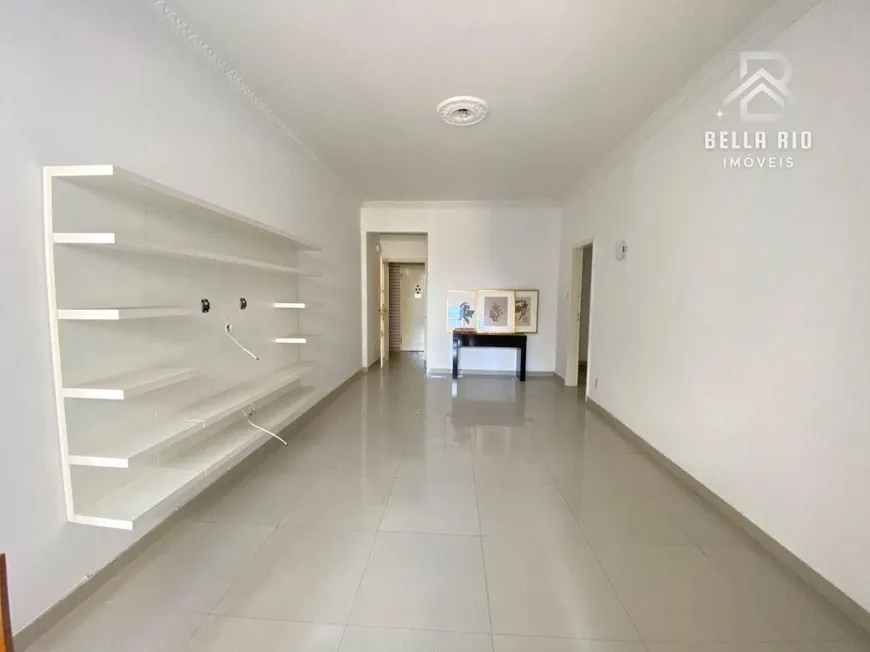 Foto 1 de Apartamento com 3 Quartos à venda, 120m² em Copacabana, Rio de Janeiro