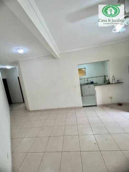 Foto 1 de Casa com 2 Quartos à venda, 67m² em Areia Branca, Santos