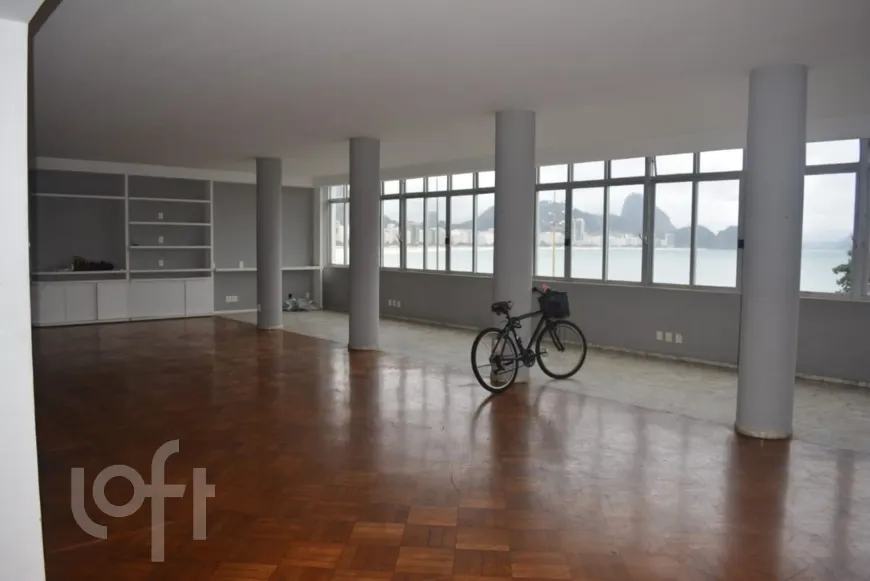 Foto 1 de Apartamento com 4 Quartos à venda, 311m² em Copacabana, Rio de Janeiro