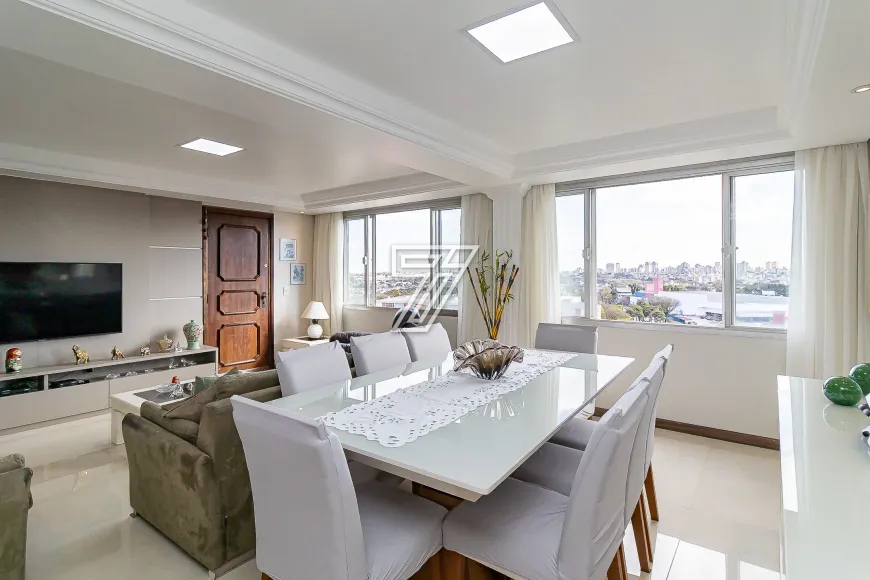 Foto 1 de Apartamento com 3 Quartos à venda, 112m² em Rebouças, Curitiba