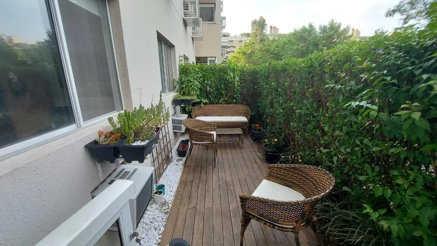 Foto 1 de Apartamento com 2 Quartos à venda, 63m² em Recreio Dos Bandeirantes, Rio de Janeiro