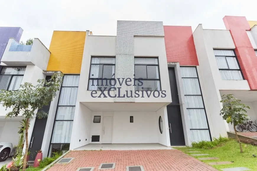 Foto 1 de Casa com 3 Quartos para alugar, 277m² em Santo Inácio, Curitiba