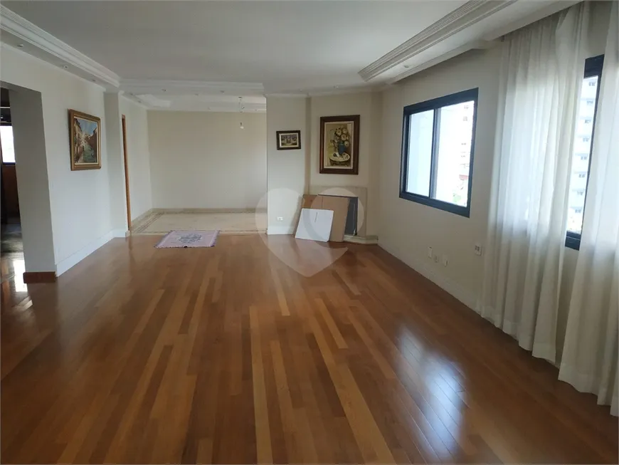 Foto 1 de Apartamento com 4 Quartos para venda ou aluguel, 231m² em Santana, São Paulo