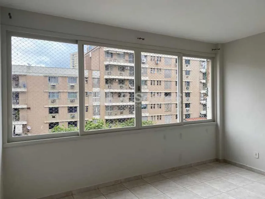 Foto 1 de Apartamento com 2 Quartos à venda, 71m² em Maracanã, Rio de Janeiro