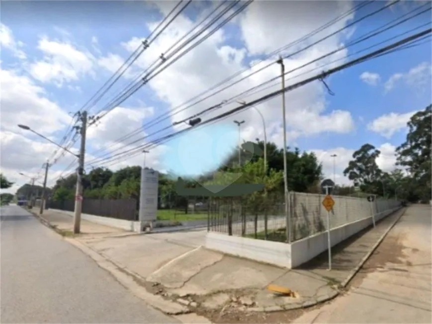 Foto 1 de Galpão/Depósito/Armazém para alugar, 1600m² em Cumbica, Guarulhos