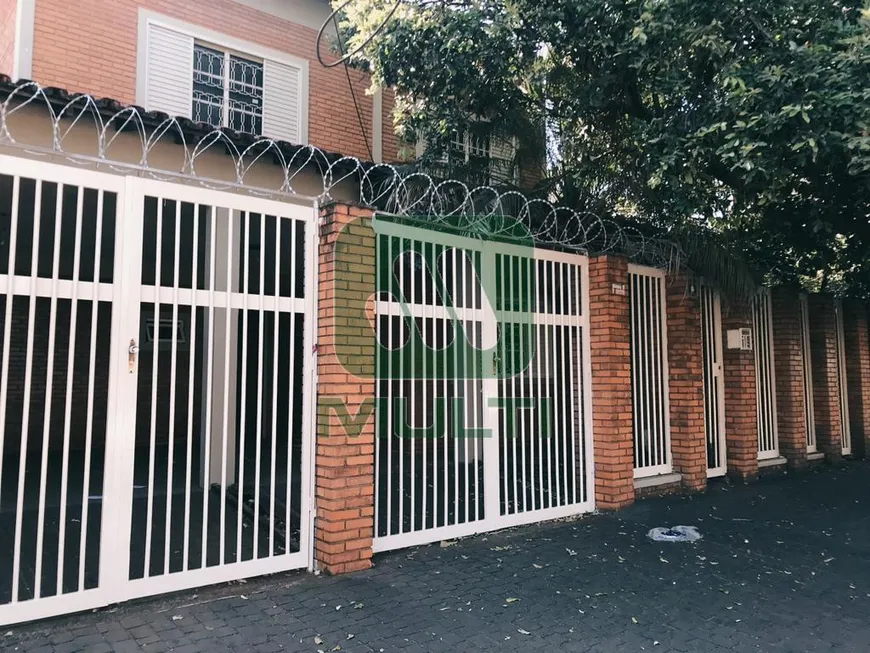 Foto 1 de Casa com 5 Quartos para alugar, 261m² em Santa Mônica, Uberlândia