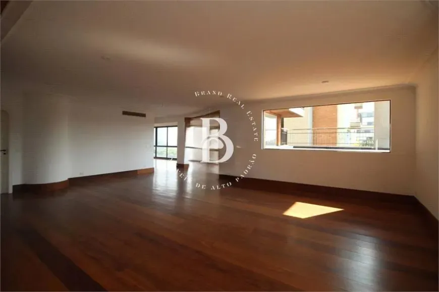 Foto 1 de Apartamento com 4 Quartos para alugar, 541m² em Jardim Guedala, São Paulo