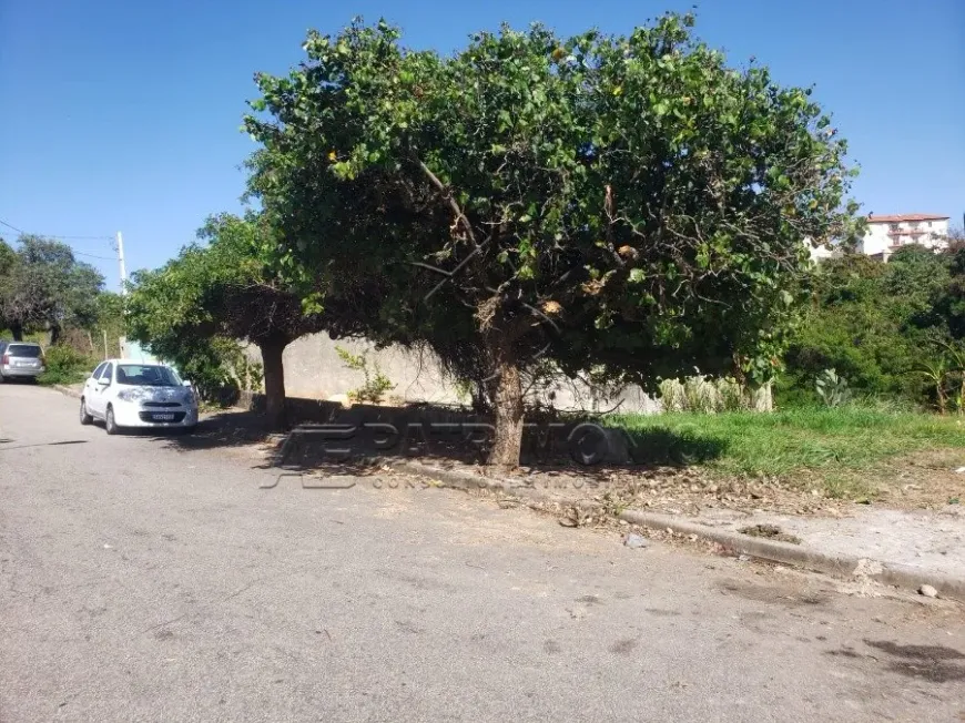 Foto 1 de Lote/Terreno para venda ou aluguel, 900m² em Jardim Simus, Sorocaba