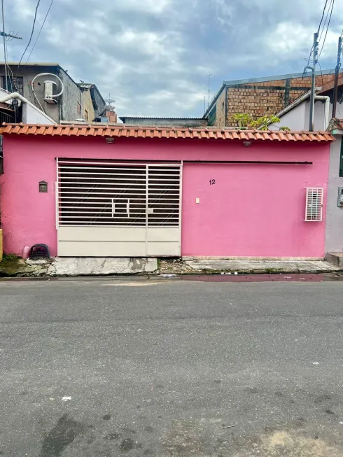 Foto 1 de Casa com 2 Quartos à venda, 100m² em Compensa, Manaus