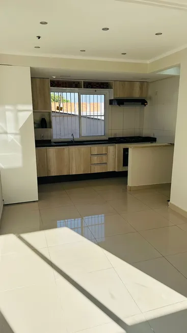 Foto 1 de Sobrado com 2 Quartos à venda, 80m² em Vila Falchi, Mauá