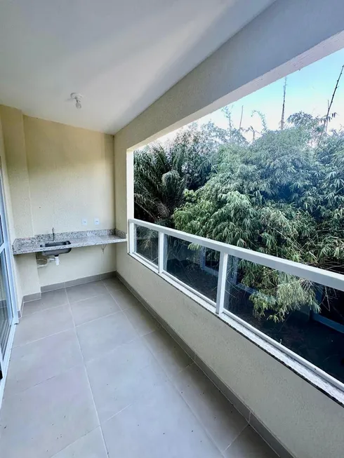 Foto 1 de Apartamento com 2 Quartos à venda, 64m² em Buraquinho, Lauro de Freitas