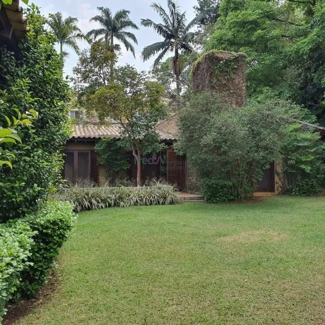 Foto 1 de Casa com 4 Quartos para venda ou aluguel, 600m² em Cidade Jardim, São Paulo
