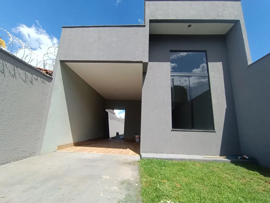 Foto 1 de Casa com 3 Quartos à venda, 116m² em Jardim Boa Esperança, Aparecida de Goiânia