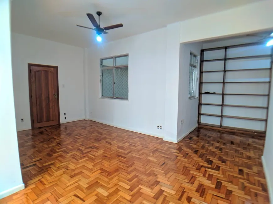 Foto 1 de Apartamento com 2 Quartos à venda, 112m² em Copacabana, Rio de Janeiro