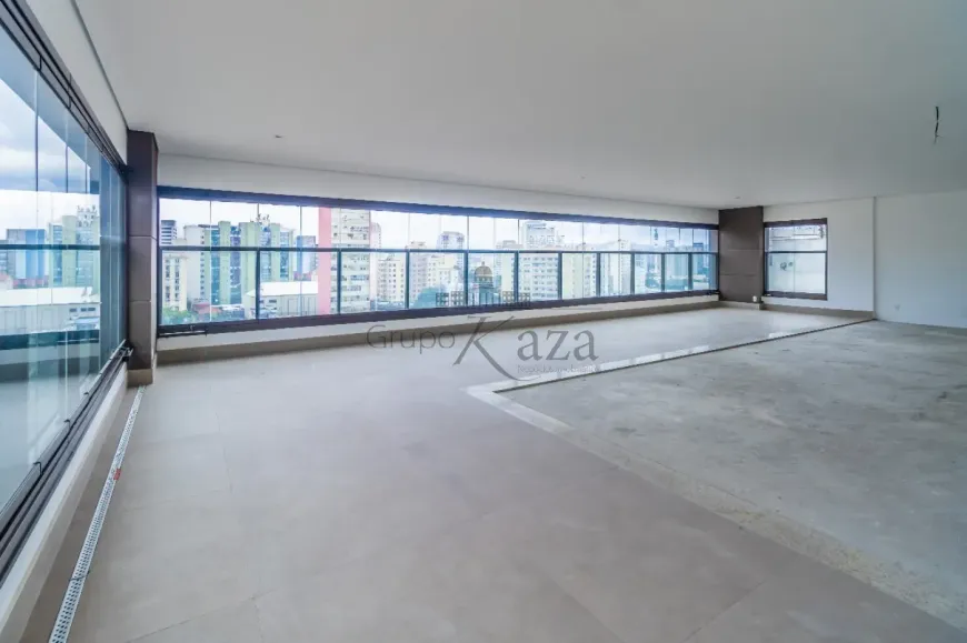 Foto 1 de Apartamento com 4 Quartos à venda, 310m² em Higienópolis, São Paulo