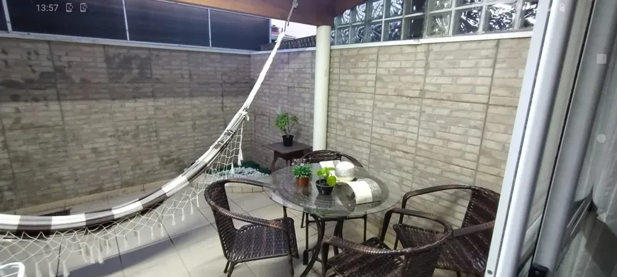 Foto 1 de Casa de Condomínio com 3 Quartos à venda, 83m² em Jardim Shangai, Jundiaí