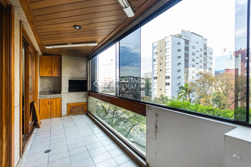 Foto 1 de Apartamento com 3 Quartos à venda, 145m² em Boa Vista, Porto Alegre