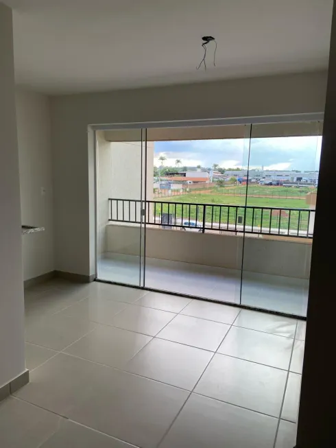 Foto 1 de Apartamento com 3 Quartos à venda, 66m² em Parque Oeste Industrial, Goiânia