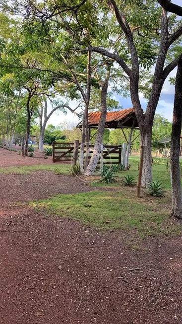 Foto 1 de Fazenda/Sítio à venda, 120000m² em , Acorizal