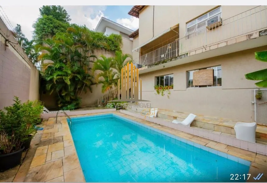 Foto 1 de Casa com 3 Quartos à venda, 670m² em Cerqueira César, São Paulo