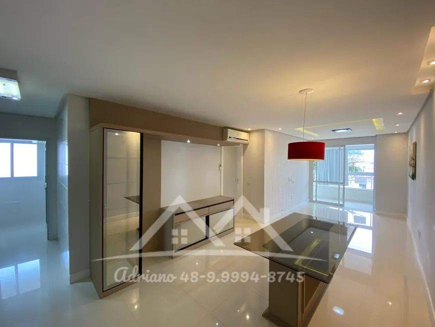 Foto 1 de Apartamento com 3 Quartos à venda, 104m² em Barreiros, São José