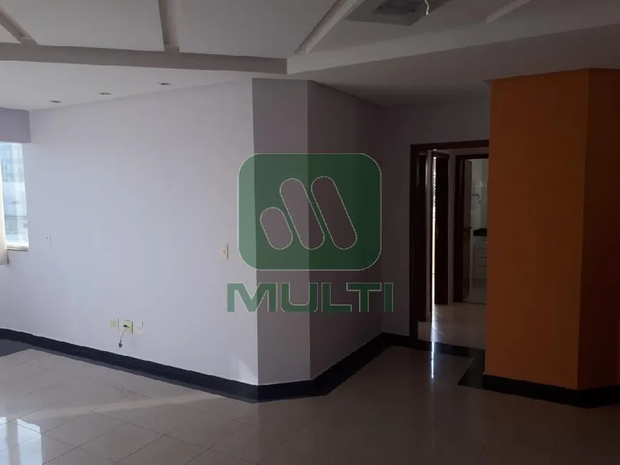 Foto 1 de Cobertura com 4 Quartos à venda, 162m² em Santa Maria, Uberlândia