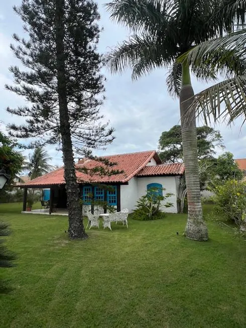 Foto 1 de Casa com 3 Quartos à venda, 434m² em Ogiva, Cabo Frio