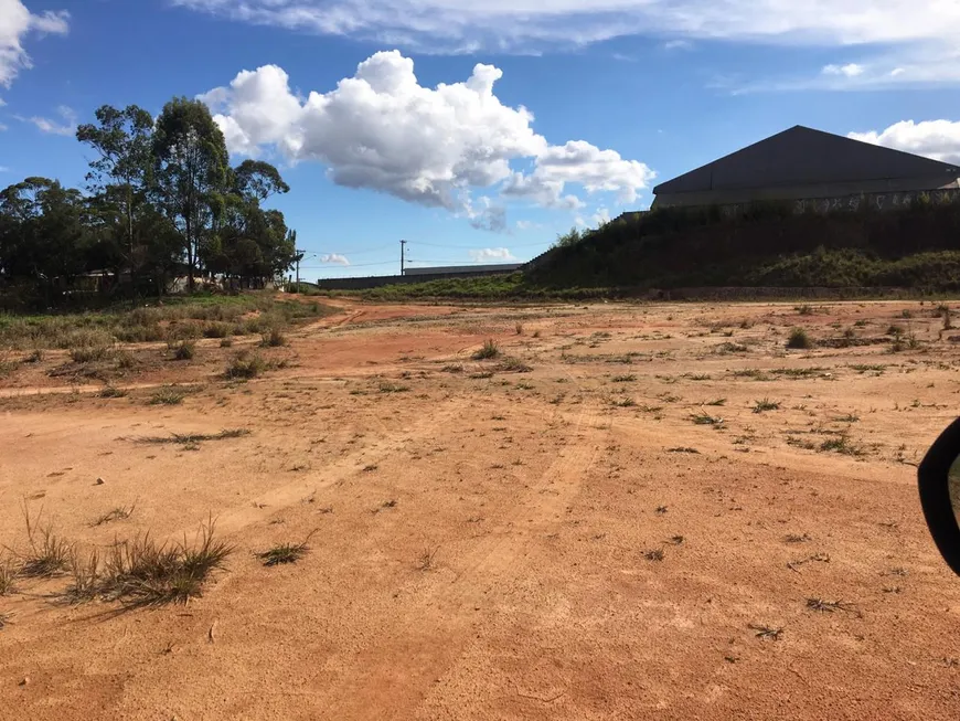 Foto 1 de Lote/Terreno à venda, 15000m² em Vila Suíssa, Mogi das Cruzes