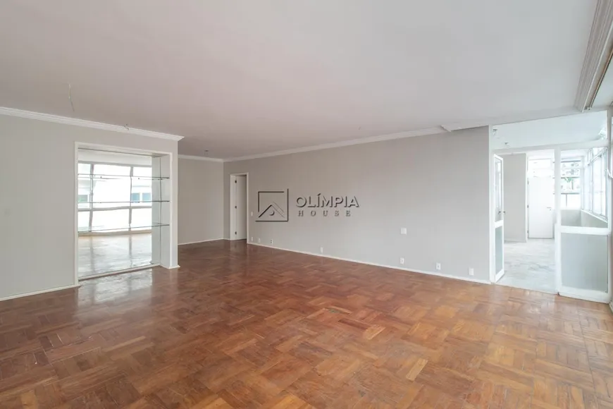 Foto 1 de Apartamento com 3 Quartos à venda, 219m² em Jardim Paulista, São Paulo