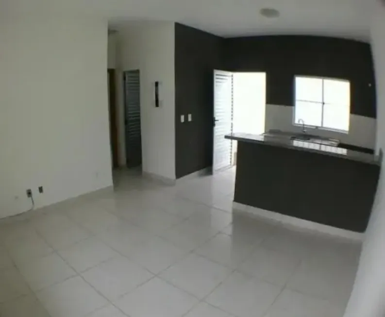 Foto 1 de Casa com 2 Quartos para venda ou aluguel, 68m² em Alto do Coqueirinho, Salvador