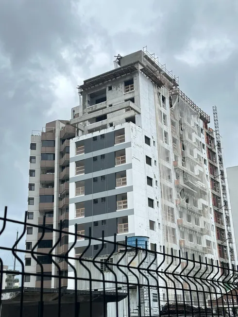 Foto 1 de Apartamento com 2 Quartos à venda, 81m² em Centro, Florianópolis