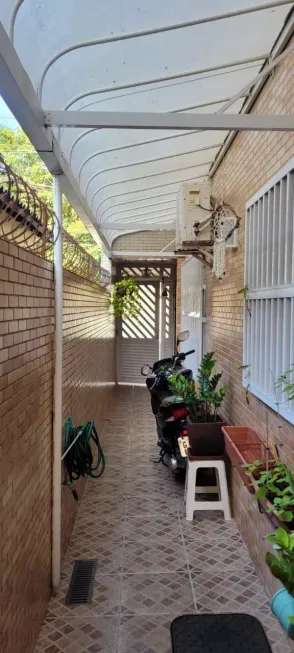 Foto 1 de Casa com 3 Quartos à venda, 115m² em Vila Valença, São Vicente