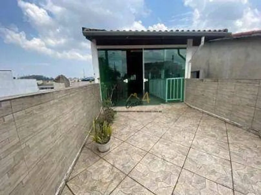 Foto 1 de Sobrado com 3 Quartos à venda, 170m² em Itaquera, São Paulo