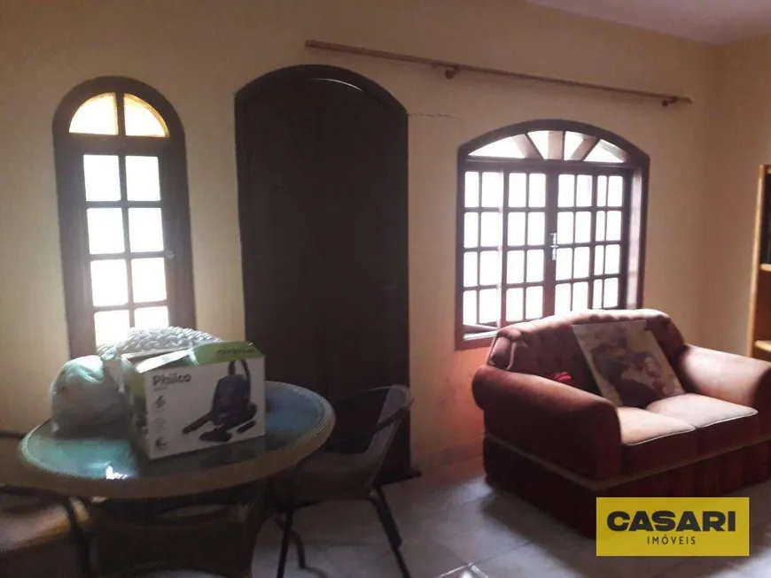 Foto 1 de Casa com 2 Quartos à venda, 304m² em Parque das Nações, Santo André