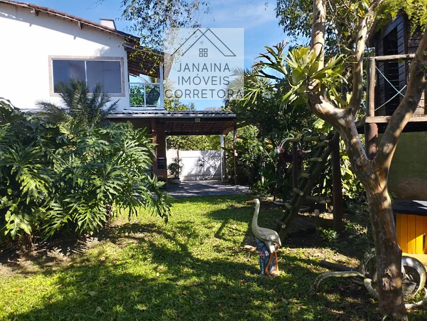 Foto 1 de Casa com 4 Quartos para venda ou aluguel, 180m² em Cantagalo, Guapimirim