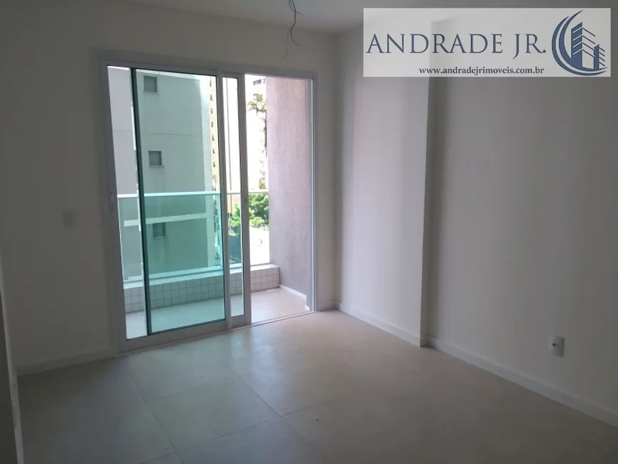 Foto 1 de Apartamento com 2 Quartos para alugar, 55m² em Meireles, Fortaleza