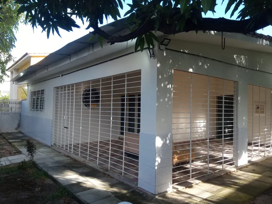 Foto 1 de Casa com 3 Quartos à venda, 300m² em Jardim Atlântico, Olinda