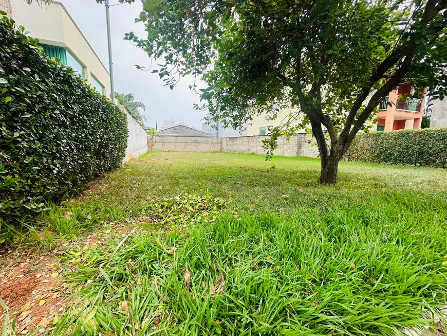 Foto 1 de Lote/Terreno à venda, 370m² em Jardins Madri, Goiânia
