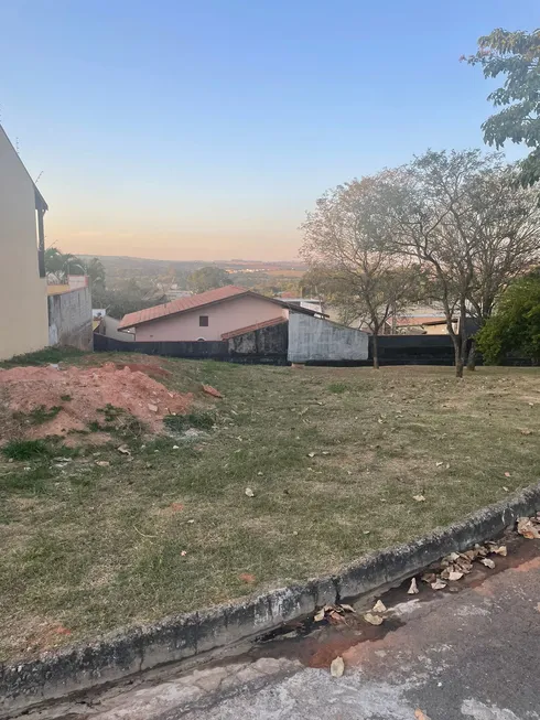 Foto 1 de Lote/Terreno à venda, 375m² em Loteamento Santo Antonio, Jaguariúna