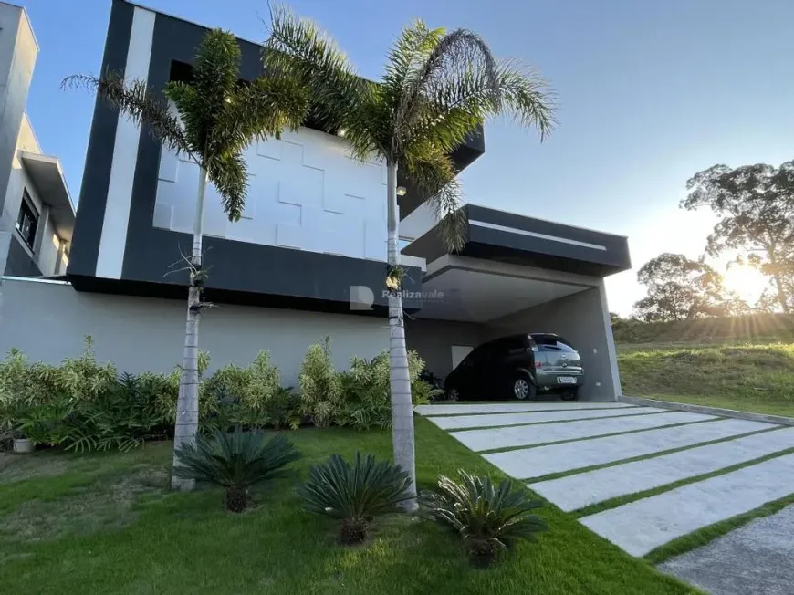 Foto 1 de Sobrado com 3 Quartos à venda, 200m² em Loteamento Verana, São José dos Campos